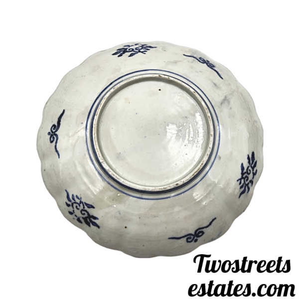 Antique 19th Century Imari Scalloped Plate - Image 3